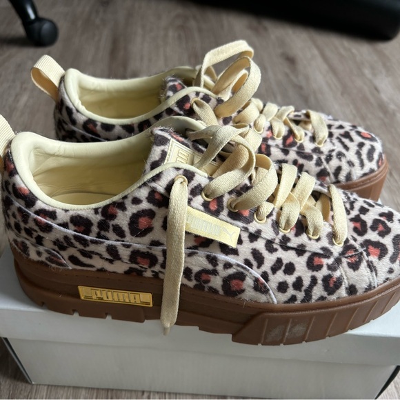 PUMA Mayze platform sneaker fuzzy leopard print size 8.5 womens shoes. - Picture 5 of 5
